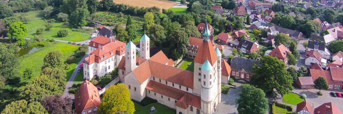 Freckenhorst Luftbild Stiftskirche Luftbildaufnahme Stiftskirche Freckenhorst
