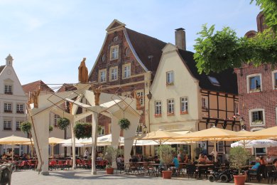 Marktplatz mit Marienbogen Marktplatz mit Marienbogen