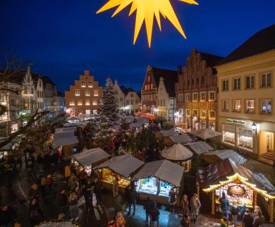 Weihnachtliche Altstadtführung Weihnachtliche Altstadtführung