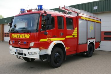 Hilfeleistungslöschgruppenfahrzeug (Hlf) der Feuerwehr Warendorf Hilfeleistungslöschgruppenfahrzeug (Hlf) der Feuerwehr Warendorf