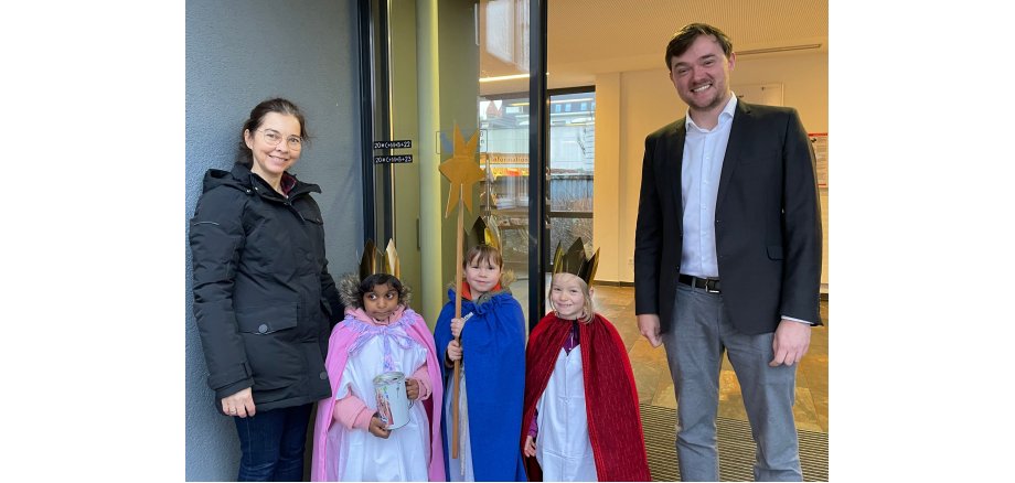 Sternsinger mit Bürgermeister