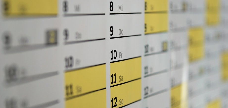Kalender Symbolbild ein Ausschnitt eines Kalenders als Symbolbild