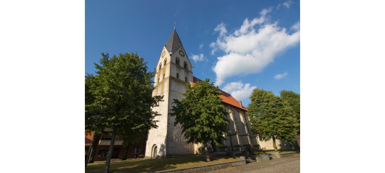 Pfarrkirche St. Lambertus in Hoetmar Pfarrkirche St. Lambertus in Hoetmar
